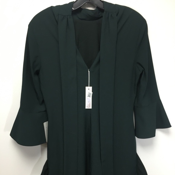 Chelsea28 Green Dress - Picture 5 of 7